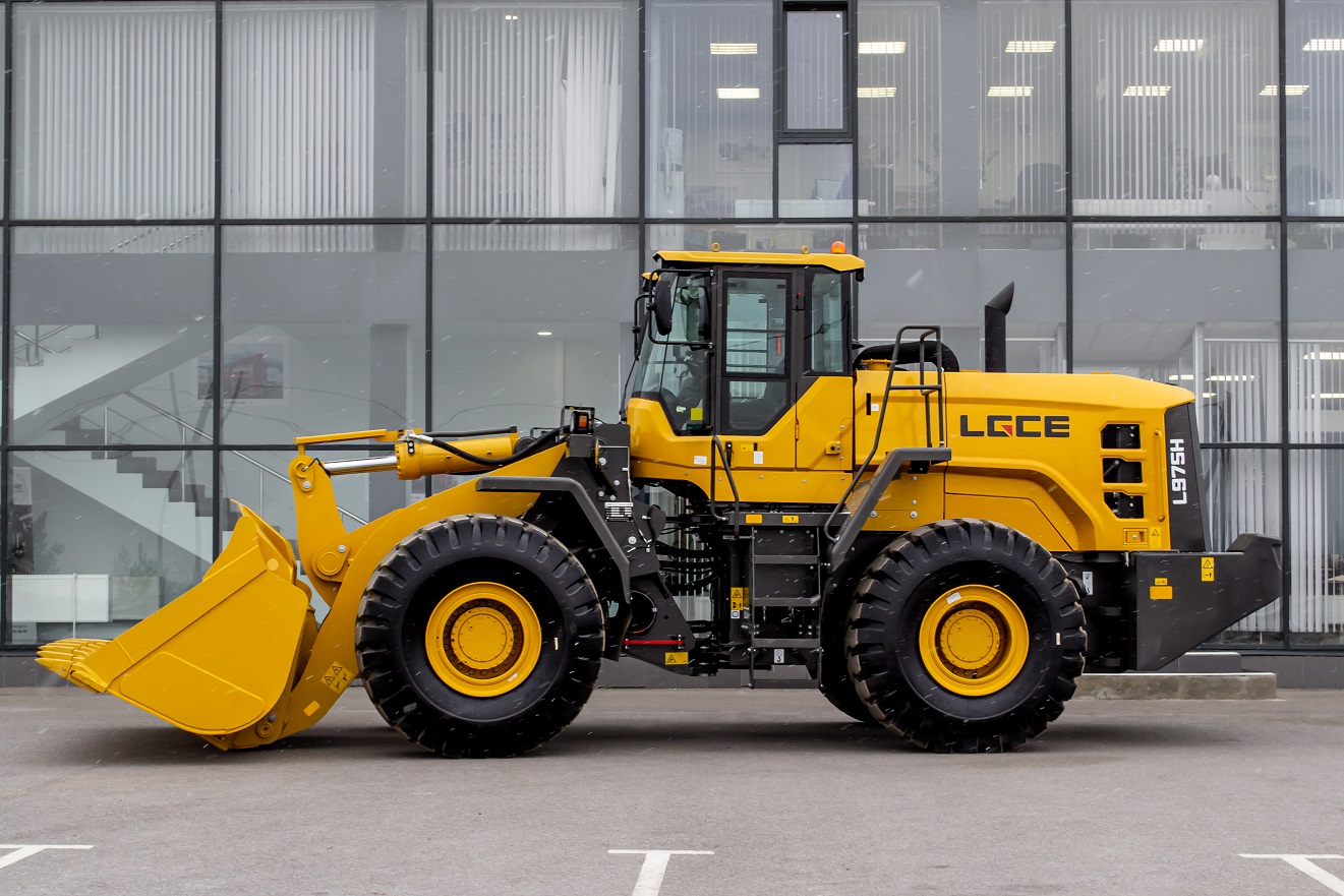 Погрузчик фронтальный LGCE L975H (ковш 4,5 м стандартный, ROPS&FOPS, мокрые мосты) Погрузчик фронтальный LGCE L975H (ковш 4,5 м стандартный, ROPS&FOPS, мокрые мосты)