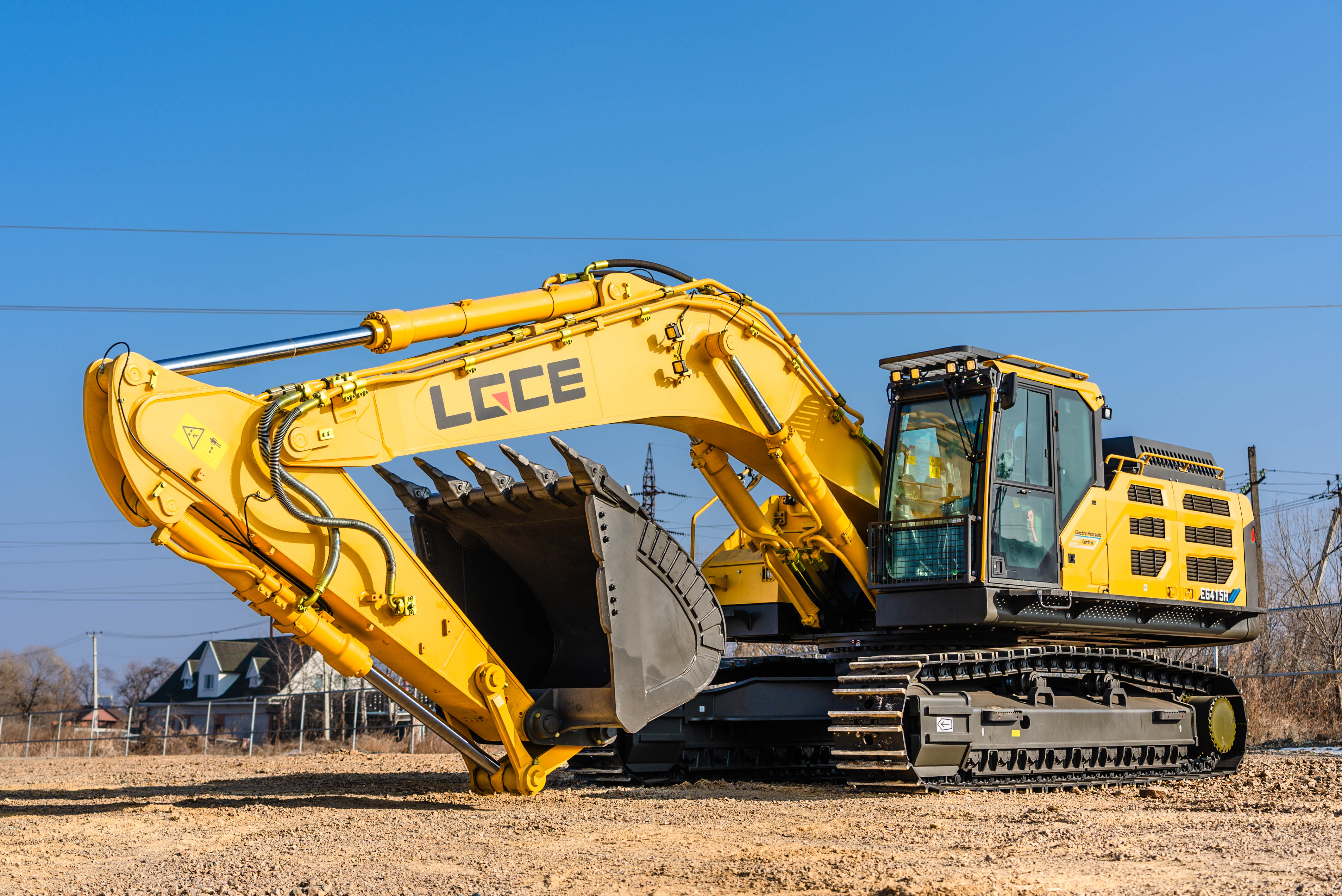 Экскаватор гусеничный LGCE E6415H (Однопоточная гидролиния, Ковш 2,4м3)