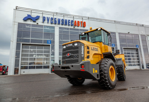 Погрузчик фронтальный LGCE L946H (ковш 2,3 м стандартный, доп. линия, быстросъем) Погрузчик фронтальный LGCE L946H (ковш 2,3 м стандартный, доп. линия, быстросъем)