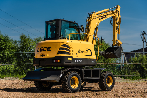 Экскаватор колесный LGCE E765F (Двухпоточная гидролиния (X3)) Экскаватор колесный LGCE E765F (Двухпоточная гидролиния (X3))