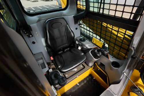 Мини-погрузчик LGCE SR800H Мини-погрузчик LGCE SR800H