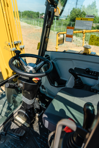 Экскаватор колесный LGCE E765F (Двухпоточная гидролиния (X3)) Экскаватор колесный LGCE E765F (Двухпоточная гидролиния (X3))