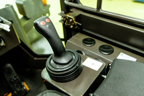 Погрузчик фронтальный одноковшовый SDLG LG933L Погрузчик фронтальный одноковшовый SDLG LG933L