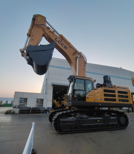 Экскаватор гусеничный LGCE E6780H (Однопоточная гидролиния) Экскаватор гусеничный LGCE E6780H (Однопоточная гидролиния)