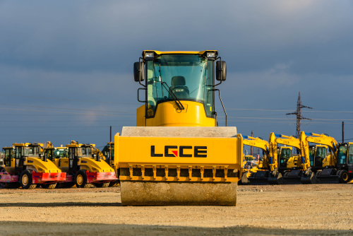 Каток грунтовый LGCE RS7140H (полный привод) Каток грунтовый LGCE RS7140H (полный привод)