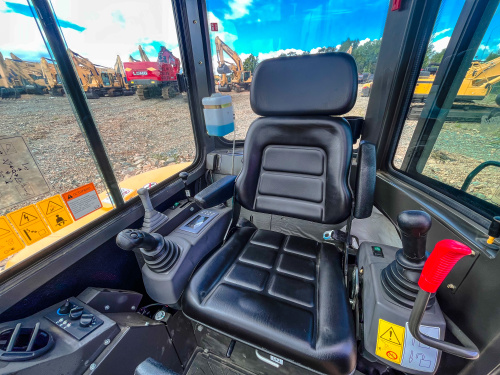 Экскаватор гусеничный LGCE ER636F (Квик-каплер гидравлический) Экскаватор гусеничный LGCE ER636F (Квик-каплер гидравлический)