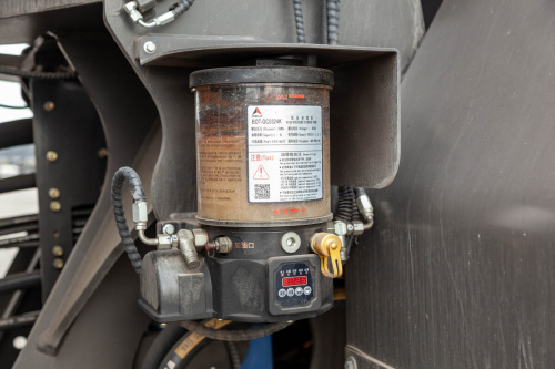 Погрузчик фронтальный LGCE L989H (ковш 7,0 м для легких материалов, ROPS&FOPS) Погрузчик фронтальный LGCE L989H (ковш 7,0 м для легких материалов, ROPS&FOPS)