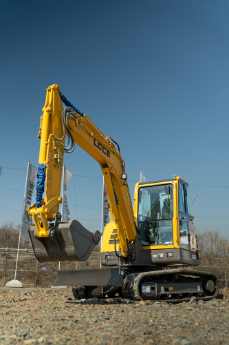 Экскаватор гусеничный LGCE E660FL (Резиновая гусеница, Двухпоточная гидролиния (X3)) Экскаватор гусеничный LGCE E660FL (Резиновая гусеница, Двухпоточная гидролиния (X3))