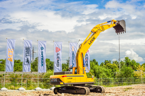 Экскаватор гусеничный LGCE E6255F Экскаватор гусеничный LGCE E6255F