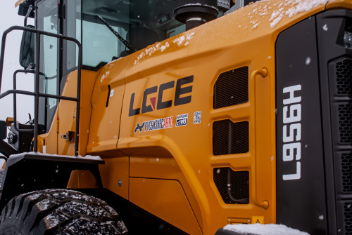 Погрузчик фронтальный LGCE L956H (ковш 3,5 м стандартный, доп. линия) Погрузчик фронтальный LGCE L956H (ковш 3,5 м стандартный, доп. линия)