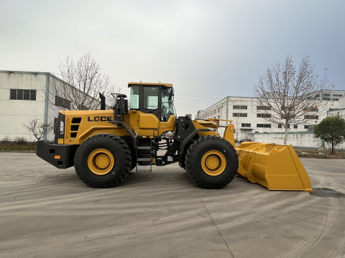 Погрузчик фронтальный одноковшовый LGCE L968F Погрузчик фронтальный одноковшовый LGCE L968F