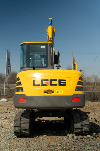 Экскаватор гусеничный LGCE E660FL (Резиновая гусеница, Двухпоточная гидролиния (X3)) Экскаватор гусеничный LGCE E660FL (Резиновая гусеница, Двухпоточная гидролиния (X3))