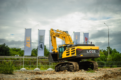 Экскаватор гусеничный LGCE E6650FEH Экскаватор гусеничный LGCE E6650FEH