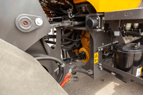 Погрузчик фронтальный LGCE L956FH (ковш 3,2 м стандартный) Погрузчик фронтальный LGCE L956FH (ковш 3,2 м стандартный)