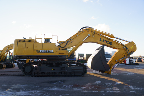 Экскаватор гусеничный LGCE E6870H Экскаватор гусеничный LGCE E6870H