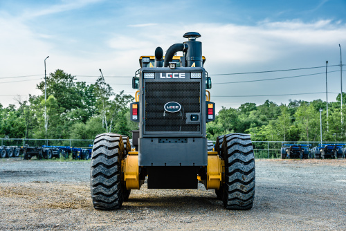 Автогрейдер LGCE G9290 (передний отвал, средний отвал) Автогрейдер LGCE G9290 (передний отвал, средний отвал)