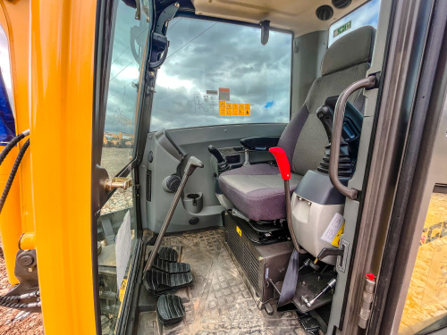 Экскаватор гусеничный LGCE E635F (Квик-каплер гидравлический) Экскаватор гусеничный LGCE E635F (Квик-каплер гидравлический)