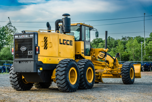 Автогрейдер LGCE G9290 (передний отвал, средний отвал) Автогрейдер LGCE G9290 (передний отвал, средний отвал)