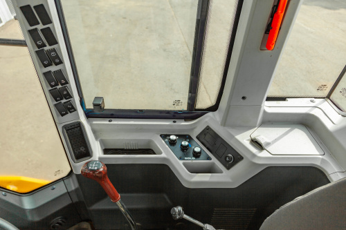 Каток грунтовый LGCE RS8140H Каток грунтовый LGCE RS8140H