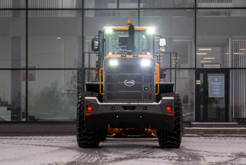 Погрузчик фронтальный LGCE L956H (ковш 3,5 м стандартный, доп. линия) Погрузчик фронтальный LGCE L956H (ковш 3,5 м стандартный, доп. линия)