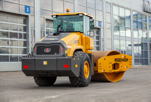 Каток грунтовый LGCE RS8140H Каток грунтовый LGCE RS8140H