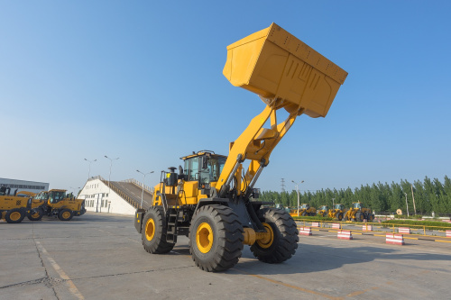 Погрузчик фронтальный одноковшовый LGCE L989H Погрузчик фронтальный одноковшовый LGCE L989H