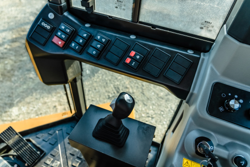 Автогрейдер LGCE G9290 (передний отвал, средний отвал) Автогрейдер LGCE G9290 (передний отвал, средний отвал)