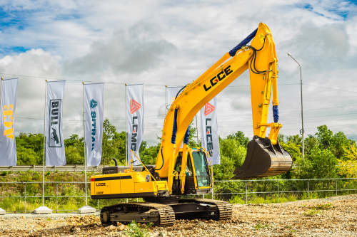 Экскаватор гусеничный LGCE E6300F Экскаватор гусеничный LGCE E6300F