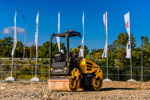 Каток дорожный LGCE RD730 (двухвальцовый, полный привод) Каток дорожный LGCE RD730 (двухвальцовый, полный привод)