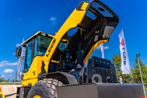 Каток грунтовый LGCE RS7120H (полный привод) Каток грунтовый LGCE RS7120H (полный привод)