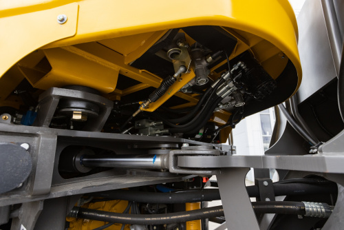 Погрузчик фронтальный LGCE L968F (ковш 4,2 м стандартный, ROPS&FOPS) Погрузчик фронтальный LGCE L968F (ковш 4,2 м стандартный, ROPS&FOPS)