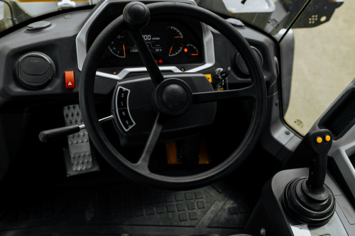 Погрузчик фронтальный LGCE L953H (ковш 3,0 м стандартный, доп. линия) Погрузчик фронтальный LGCE L953H (ковш 3,0 м стандартный, доп. линия)