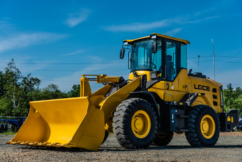 Погрузчик фронтальный LGCE L935H (ковш 2,1 м стандартный, доп. линия) Погрузчик фронтальный LGCE L935H (ковш 2,1 м стандартный, доп. линия)