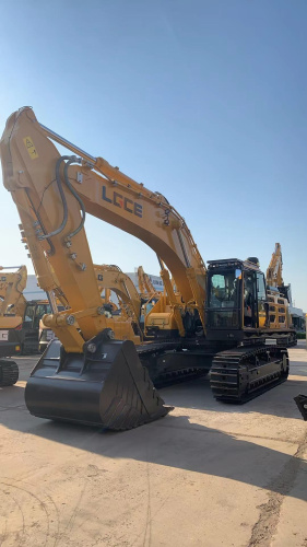 Экскаватор гусеничный LGCE E6505H (Однопоточная гидролиния) Экскаватор гусеничный LGCE E6505H (Однопоточная гидролиния)