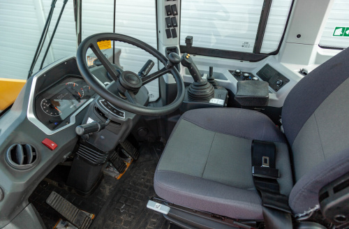 Погрузчик фронтальный LGCE L936H (ковш 2,5 м для легких материалов) Погрузчик фронтальный LGCE L936H (ковш 2,5 м для легких материалов)