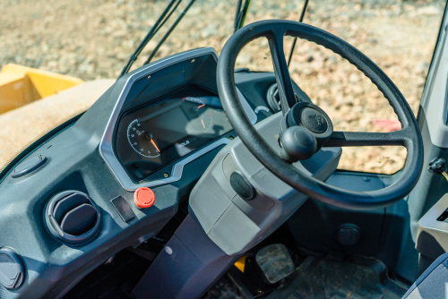 Каток грунтовый LGCE RS7120H (полный привод) Каток грунтовый LGCE RS7120H (полный привод)