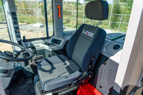 Каток грунтовый LGCE RS7120H (полный привод) Каток грунтовый LGCE RS7120H (полный привод)