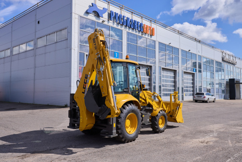 Экскаватор-погрузчик LGCE B877F (дополнительная 3X гидролиния, БСМ, RideControl) Экскаватор-погрузчик LGCE B877F (дополнительная 3X гидролиния, БСМ, RideControl)