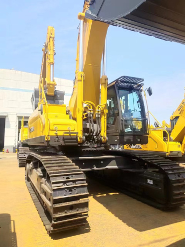 Экскаватор гусеничный LGCE E6650FEH Экскаватор гусеничный LGCE E6650FEH