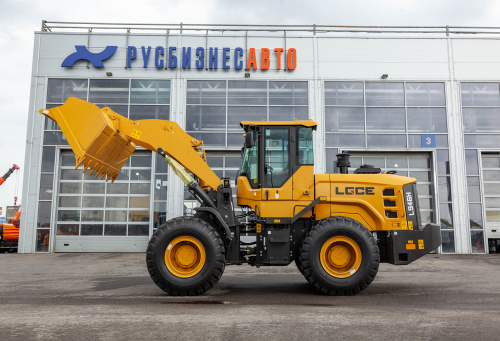 Погрузчик фронтальный LGCE L946H (ковш 2,5 м стандартный) Погрузчик фронтальный LGCE L946H (ковш 2,5 м стандартный)