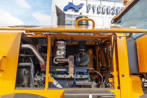 Автогрейдер LGCE G9165F (передний отвал, средний отвал) Автогрейдер LGCE G9165F (передний отвал, средний отвал)